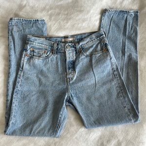 Levi’s Wedgie Straight Fit